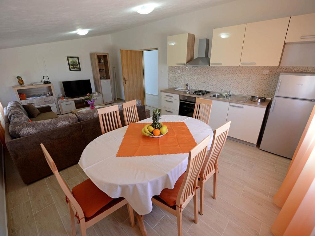 Apartment Adriana *